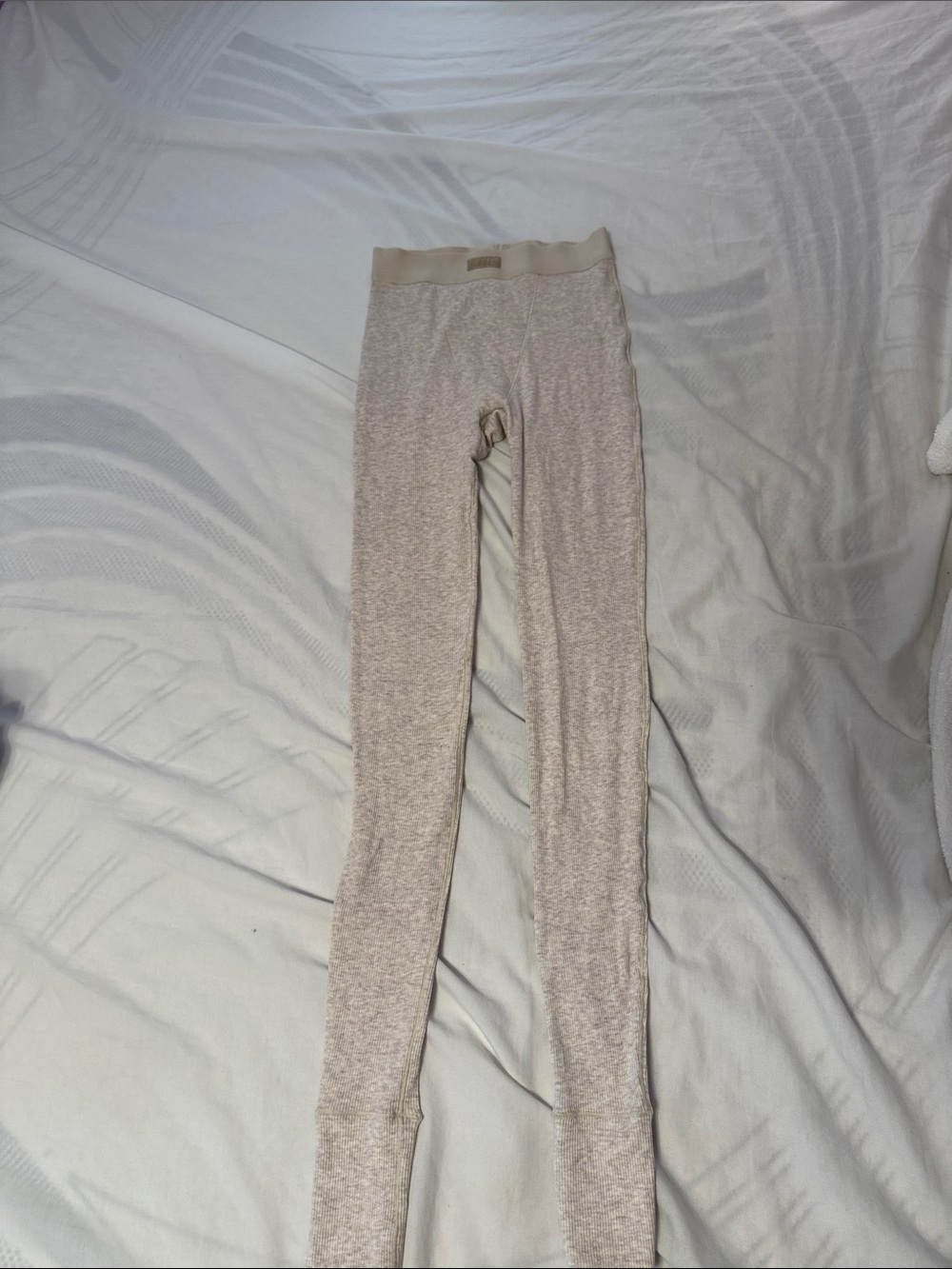 SKIMS Oatmeal Neutral Leggings - Seamless Stretch Fit